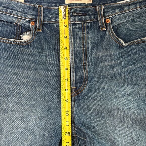 Levi's Blue Wedgie Straight-Leg Denim Jeans with Raw Hem Sz 32 - Picture 7 of 9